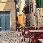 Noellica