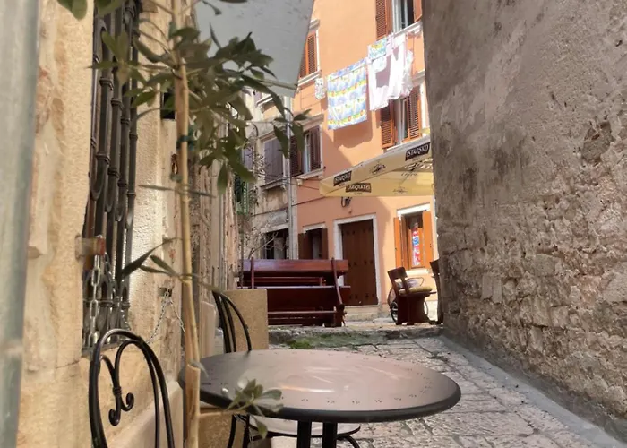 Noellica Lejlighed *